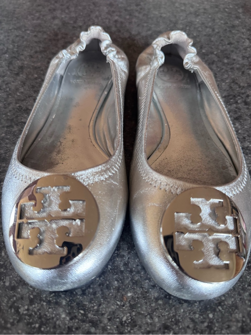 Tory Burch Metallic Silver Logo Round-Toe Ballet Flats